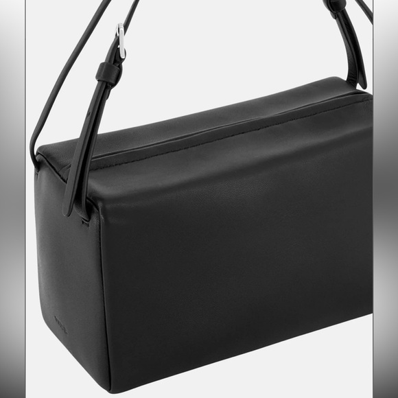 Vince Josie Leather Top-Handle Bag - Picture 2 of 8